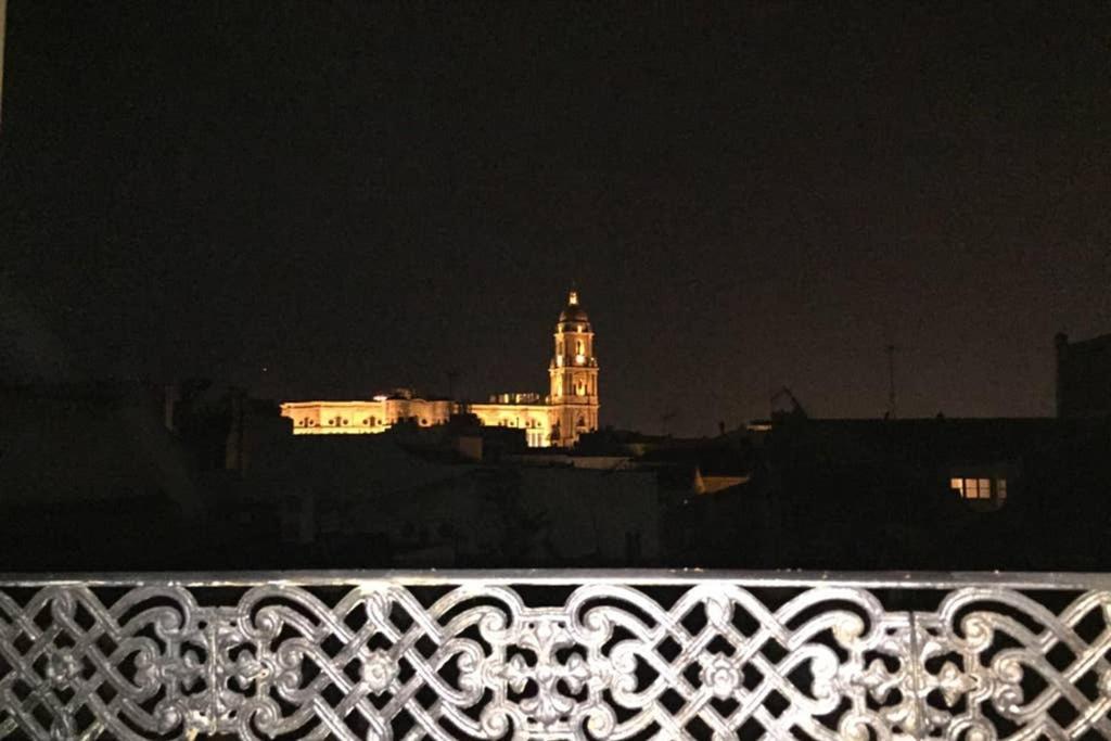City Center Cathedral Views & Free Wifi Малага Екстериор снимка